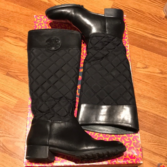 tory burch rowen bootie